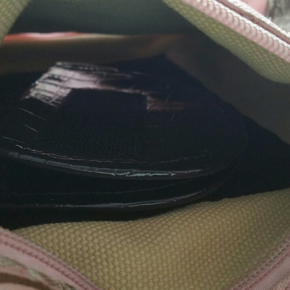 Realtree concealed carry purse - Picture 1 of 3